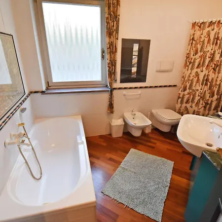 Esperia By Interhome