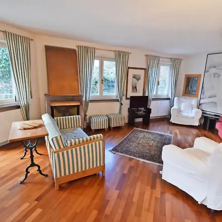 Lägenhet Esperia By Interhome Merano